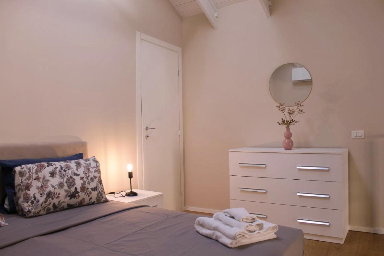 Yr Apartments Milan - Bocconi Екстериор снимка