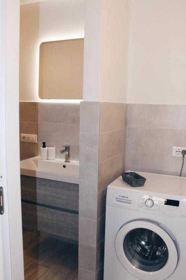 Yr Apartments Milan - Bocconi Екстериор снимка